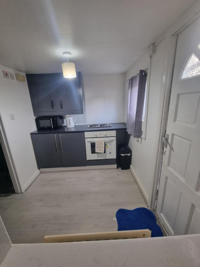 Cosey Studio Ground Floor Enfield Exterior photo